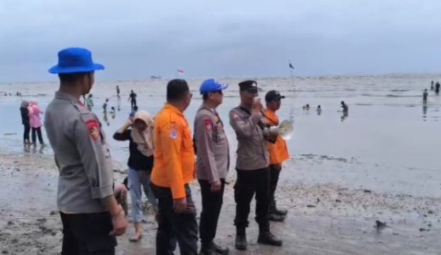 Polres Karawang Jaga Kawasan Wisata. (AlexaPodcast.ID)