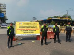 Long Weekend, Satlantas Karawang Fokus Urai Kemacetan di Jam Sibuk Polisi Siaga di Jalan, Arus Lalu Lintas Karawang Dijaga Tetap Lancar. (AlexaPodcast.ID)