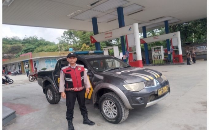 Patroli Perintis Polsek Pangkalan, Jaga Keamanan SPBU Pertamina Polsek Pangkalan Intensifkan Patroli Objek Vital di Wilayahnya. (AlexaPodcast.ID)