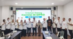 Komisi III Tinjau Fasilitas RSUD Rengasdengklok, Dorong Peningkatan Kualitas Layanan Komisi III DPRD Tinjau RSUD Rengasdengklok. (AlexaPodcast.ID)