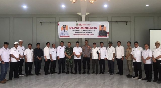 Sinergi Tiga Pilar, Kapolsek Setu Hadiri Rapat Minggon Kecamatan Kapolsek Setu Dorong Sinergitas dalam Rapat Minggon Kecamatan. (AlexaPodcast.ID)