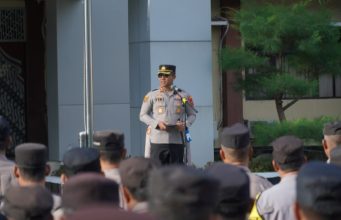 Polres Karawang Pastikan Keberangkatan 13 Ribu Buruh Berjalan Aman dan Tertib Jelang May Day, Polres Karawang Fokus Pengamanan di Tol dan Titik Strategis. (AlexaPodcast.ID)