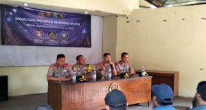 Serdik Sespimmen 66 Turun ke Lembang, Edukasi Warga Hadapi Ancaman Kejahatan Digital Polri Perkuat Literasi Siber, Serdik Sespimmen Angkatan 66. (AlexaPodcast.ID)