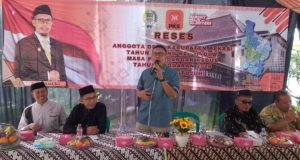 Serap Aspirasi Warga, Saeful Islam Tegaskan Penanganan Banjir Tak Bisa Parsial Reses di Cikarang Utara, Saeful Islam Tekankan Sinergi Atasi Banj. ir Tahunan. (AlexaPodcast.ID)