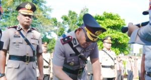Sertijab dan Purna Bakti, Kapolres Karawang Tegaskan Regenerasi dan Penghormatan Rotasi Jabatan dan Purna Bakti (AlexaPodcast.ID)
