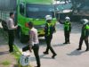 Polisi Amankan Truk Bermuatan Tangki Solar Modifikasi di Jalan Baru Karawang Satlantas Karawang Ungkap Kendaraan Diduga Langgar Hukum. (AlexaPodcast.ID)