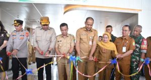 RSUD Rengasdengklok Resmi Layani BPJS, Bupati Aep Pastikan Fasilitas Modern Siap Digunakan RSUD Rengasdengklok Jadi Andalan Baru Layanan Kesehatan Karawang Utara. (AlexaPodcast.ID)