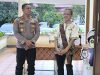 Polres Karawang Jamin Keamanan Ibadah Kenaikan Isa Al-Masih di Sejumlah Gereja Kapolres Karawang Turun Langsung Kawal Misa Kenaikan Isa Al-Masih 2026. (AlexaPodcast.ID)