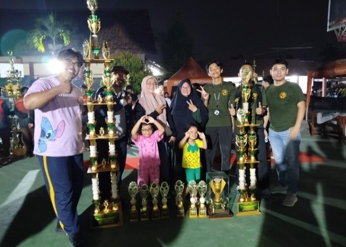 SMPN 2 Karawang Timur Sabet 9 Piala di LKBB SNIPERS Se-3 Provinsi SMPN 2 Karawang Timur Panen Piala di LKBB SNIPERS. (AlexaPodcast.ID)