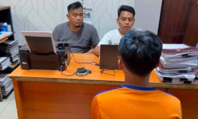 Pelaku Curanmor Yamaha Aerox Diamankan Polres Karawang. (AlexaPodcast.ID)
