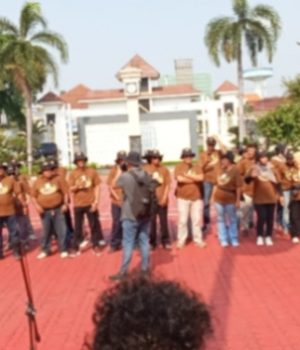 Dilepas Wabup dan Wakil Ketua DPRD, Jambore Jurnalis PWI Karawang Resmi Digelar di Cikole PWI Karawang Gelar Jambore Jurnalis Perdana di Cikole. (AlexaPodcast.ID)