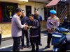Setelah Hilang Digondol Maling, Motor Buruh Harian di Karawang Akhirnya Kembali Tangis Haru Abdul Khalik Pecah Saat Motor Hasil Curian Dikembalikan Polres Karawang. (AlexaPodcast.ID)