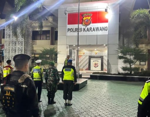 Polres Karawang Kerahkan 76 Personel dalam KRYD, Jaga Keamanan Wilayah Patroli Gabungan Polres Karawang. (AlexaPodcast.ID)