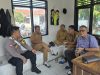 Polisi dan Sekolah Bersinergi, Beri Edukasi Kamtibmas kepada Pelajar SMAN 2 Karawang Bhabinkamtibmas Palumbonsari Sambangi SMAN 2 Karawang. (AlexaPodcast.ID)
