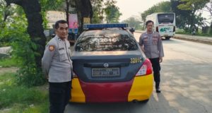 Patroli Siang Polsek Karawang Kota Ditingkatkan, Kejahatan 3C Jadi Sasaran Utama Bripka Sobari Pimpin Patroli Siang. (AlexaPodcast.ID)
