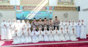 Jelang HUT Bhayangkara ke-80, Kapolres Karawang Pimpin Binrohtal untuk Perkuat Iman dan Integritas Personel AKBP Fiki N. Ardiansyah Pimpin Binrohtal. (AlexaPodcast.ID)