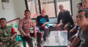 Nobar Piala Dunia 2026 di Karawang Barat Aman dan Tertib Berkat Pengamanan Bhabinkamtibmas