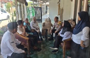 Cegah Stunting Sejak Dini, Aipda Andri Wibowo Kawal Pendataan Balita di Kosambi Jaya