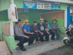 Aiptu Ali Mardi Sambangi Warga Kaum Karawang Kulon, Ajak Aktifkan Ronda Malam dan Jaga Kamtibmas