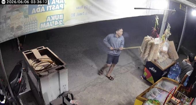 Polres Karawang Tangkap Pelaku Tawuran Viral di Klari, Akui Bawa Celurit dan Rampas Motor Korban