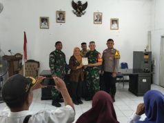 Serma Heri Pamit, Serka Hudi Datang: Warga Karawang Wetan Tunjukkan Kekompakan dalam Pisah Sambut Babinsa