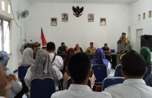Bhabinkamtibmas Hadiri Pisah Sambut Babinsa, Sinergitas Karawang Wetan Makin Diperkuat