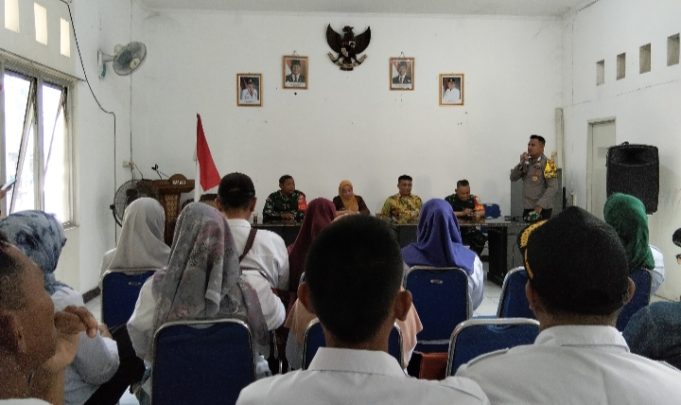 Bhabinkamtibmas Hadiri Pisah Sambut Babinsa, Sinergitas Karawang Wetan Makin Diperkuat