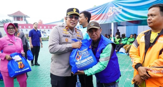 Polres Karawang Gelar Donor Darah hingga Pengobatan Gratis, Sambut Hari Bhayangkara ke-80