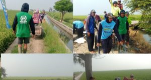 Kerja Bakti Jelang Panen Raya, Pemdes Kertamukti Prioritaskan Akses Distribusi Hasil Pertanian H. Warnadi Pimpin Kerja Bakti Pengerasan Jalan di Blok Cikoranding untuk Dukung Petani. (AlexaPodcast.ID)