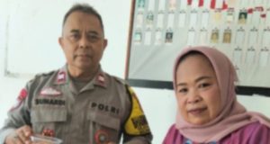 Peduli Generasi Sehat, Aiptu Sunardi Dampingi Persiapan Bantuan Makanan Bergizi bagi Anak Stunting