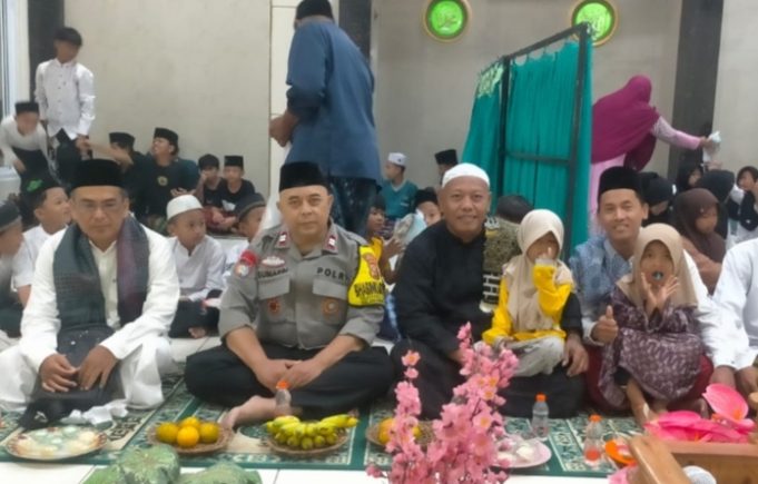 Hadiri Peringatan 1 Muharram di Masjid Al-Barkah, Aiptu Sunardi Perkuat Sinergi Kamtibmas dengan Warga