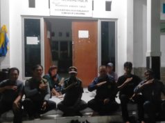 Malam Minggu Siaga, Bhabinkamtibmas dan Linmas Adiarsa Barat Patroli Antisipasi Tawuran serta Geng Motor