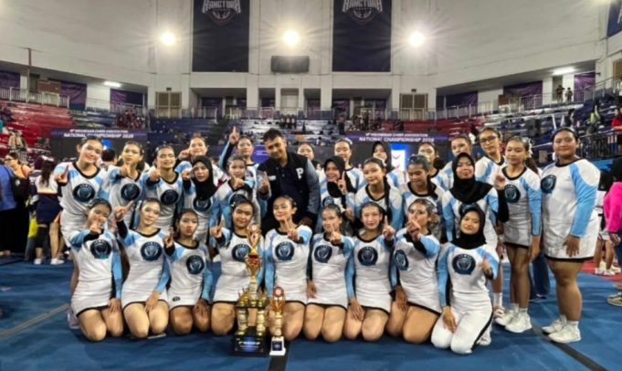 Tak Hanya Akademik, SMAN 1 Karawang Buktikan Dominasi Lewat Prestasi Olahraga dan Cheerleader Nasional