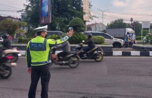 Kasat Lantas AKP Sudiriyanto: Pengaturan Lalu Lintas Rutin untuk Wujudkan Jalan yang Aman dan Lancar