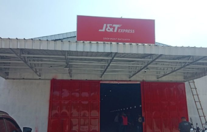 Diduga Tak Berizin, Mitra J&T di Telukbango Nekat Beroperasi