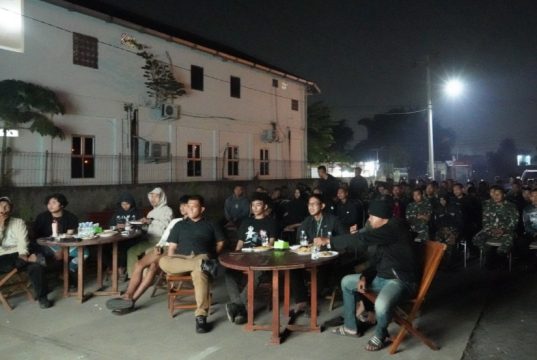 Bukan Sekadar Nobar! Yonif 305/Tengkorak Perkuat Soliditas Lewat Euforia Piala Dunia 2026