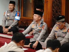 Kapolresta Karawang dan Jajaran Ikuti Binrohtal, Perkuat Integritas dan Spiritualitas Personel