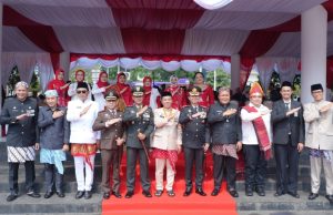 Detik-Detik Proklamasi di Karawang Berlangsung Khidmat, Sinergitas TNI-Polri Diperkuat