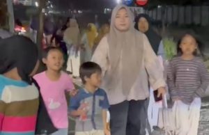 Warga Bengle Rela Jalan Kaki Beri Kejutan Ultah Teh Alya, Balasannya Malah Diajak Ngebakso