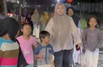 Warga Bengle Rela Jalan Kaki Beri Kejutan Ultah Teh Alya, Balasannya Malah Diajak Ngebakso