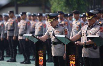 Kapolresta Karawang Pimpin Sertijab Wakapolresta dan Sejumlah Pejabat Utama